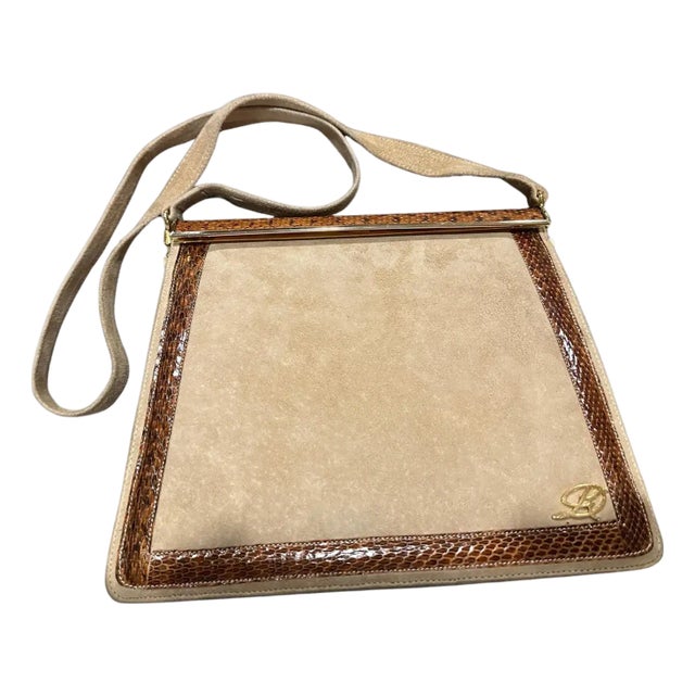 An Elegant 1980s Beige Suede and Brown Leather Italian Shoulder Bag For Sale