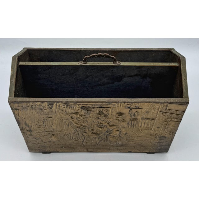 Antique Flemish Brass-Clad Wood Kindling or Coal Box – Embossed Hearth Scene For Sale In West Palm - Image 6 of 8