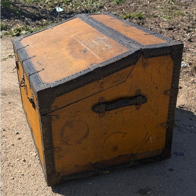 Folk Art 19th Century Canted Top Trunk in Mustard Paint For Sale - Image 3 of 11