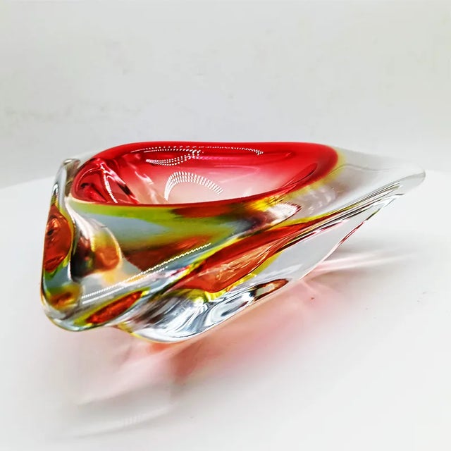 Vintage Italian Triangular Ashtray in Murano Glass, 1960s For Sale - Image 4 of 7