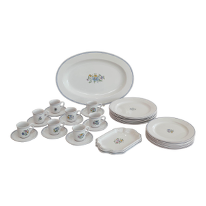 Late 20th Century French Moustiers Faïence Dinnerware Set for Eight | Atelier De Ségriès | Hand-Painted Blue Banded Floral - 35pcs