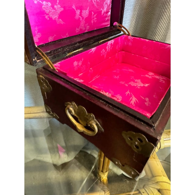 Chinoiserie Rosewood & Jade Medallion Jewelry Box For Sale - Image 4 of 5