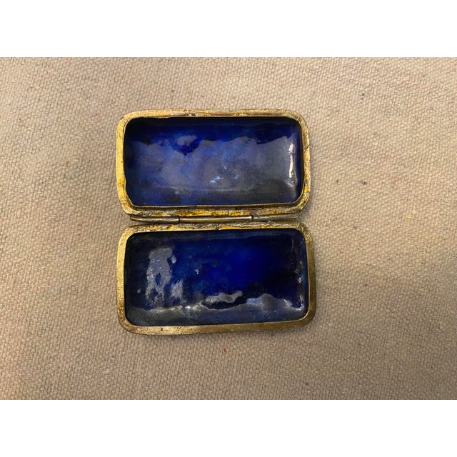 White Early 20th Century Vintage Cloisonné HInged Rectangular Pill Box For Sale - Image 8 of 8