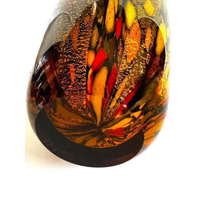 Modern Glass Vase With Splatters and Gold Dust in Murano Style For Sale - Image 9 of 14