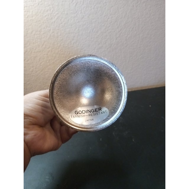 EXQUISITE Godinger Silverplated 7" Trumpet Vase This exquisite Godinger vase is a stunning addition to any collection....