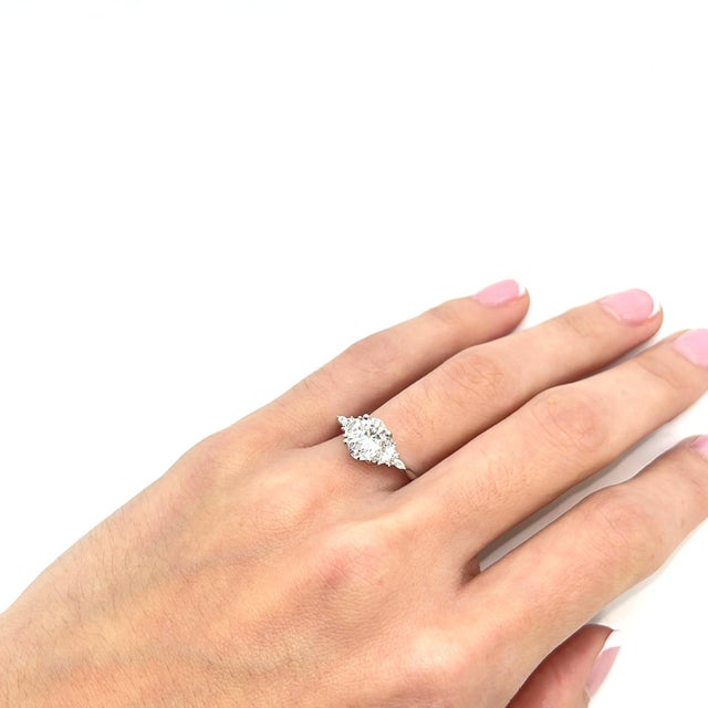 14k White Gold Engagement Ring With Oval Cz and Marquise Diamonds, Size 7 For Sale In Phoenix - Image 6 of 6