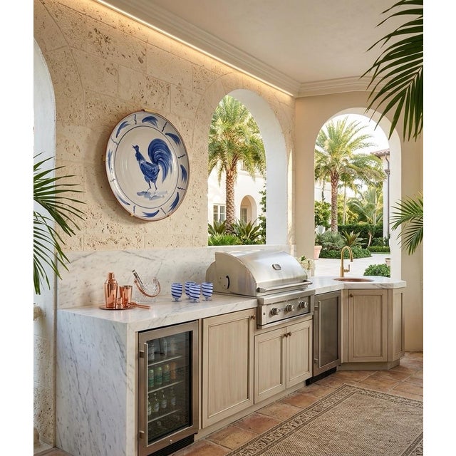 Italian Hand-Painted Blue Rooster Ceramic Serving Bowl For Sale - Image 9 of 12