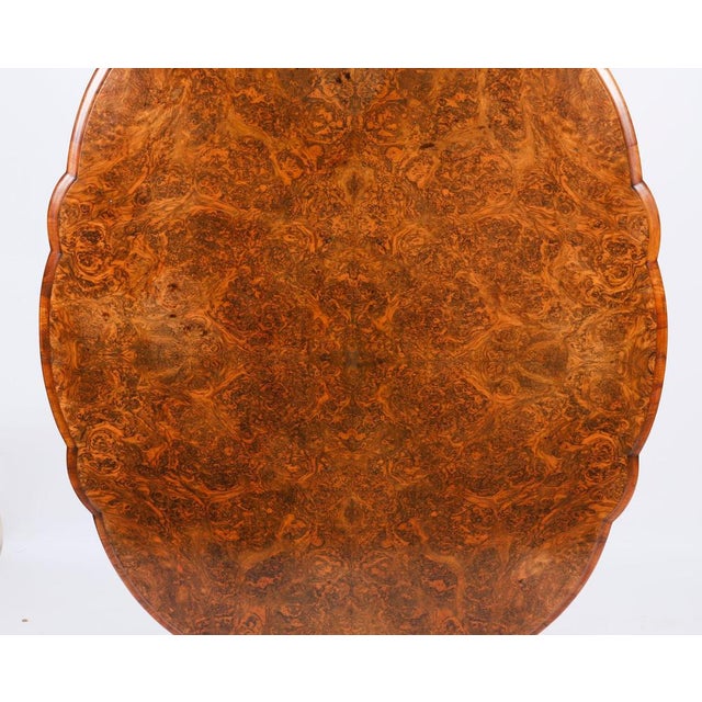 Antique Oval Tilt Top Loo Dining Table in Burr Walnut, 1800s For Sale - Image 10 of 18