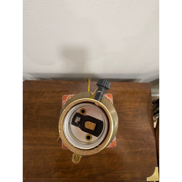 Nice orange, white, and gold mid-century Chinese export lamp. Square shape with a different view on each side panel....