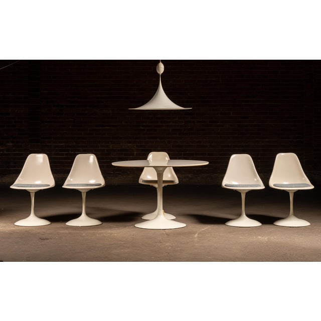 Eero Saarinen MCM "Tulip" Dining Set With Pendant Light After Eero Saarinen For Sale - Image 4 of 18