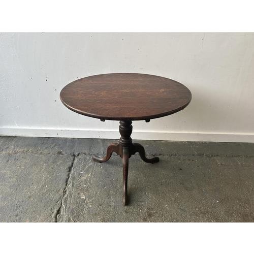 Georgian Style Oak Tilt Top Tripod Occasional Side Table For Sale - Image 3 of 8