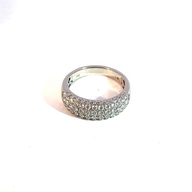 Late 20th Century Late 20th Century Estate 14k White Gold Triple Row Diamond Anniversary Band Ring, Size 7 For Sale - Image 5 of 6