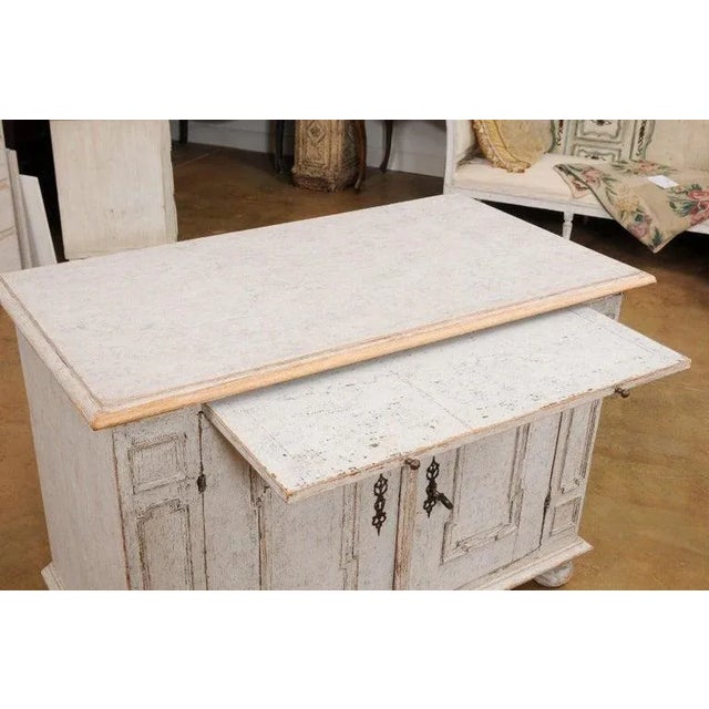 1740s Swedish Baroque Painted Buffet with Carved Doors and Pull Out Drawer For Sale In Atlanta - Image 6 of 13