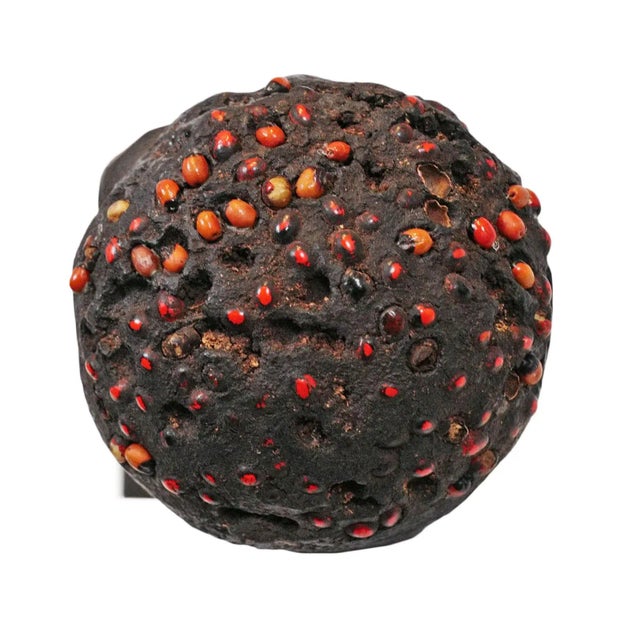 Vintage Early 20th Century Tanzania Seeded Figure For Sale In Los Angeles - Image 6 of 9