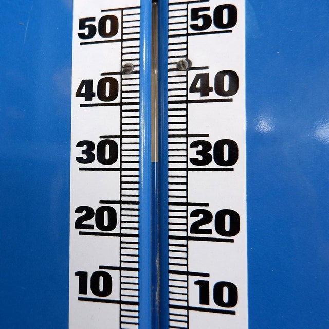 V10 Gt Enamelled Thermometer from Kléber, 1950s For Sale - Image 4 of 11