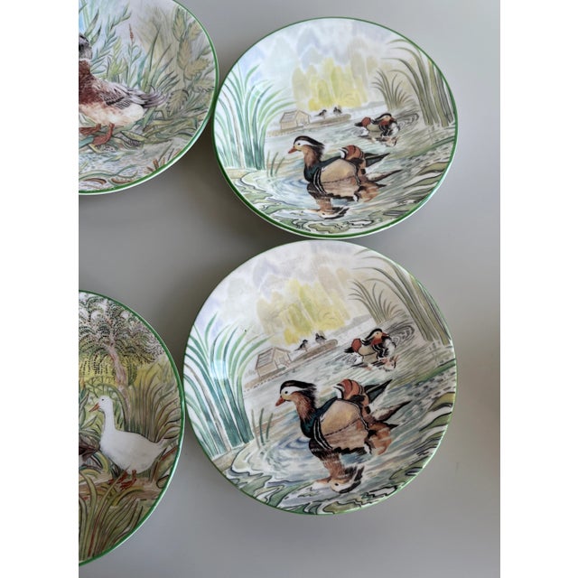 Set of 5 Royal Bone China Kendal Plates From the Alex Williams 'Orchard Ducks' Collection, 1990s For Sale In New York - Image 6 of 7