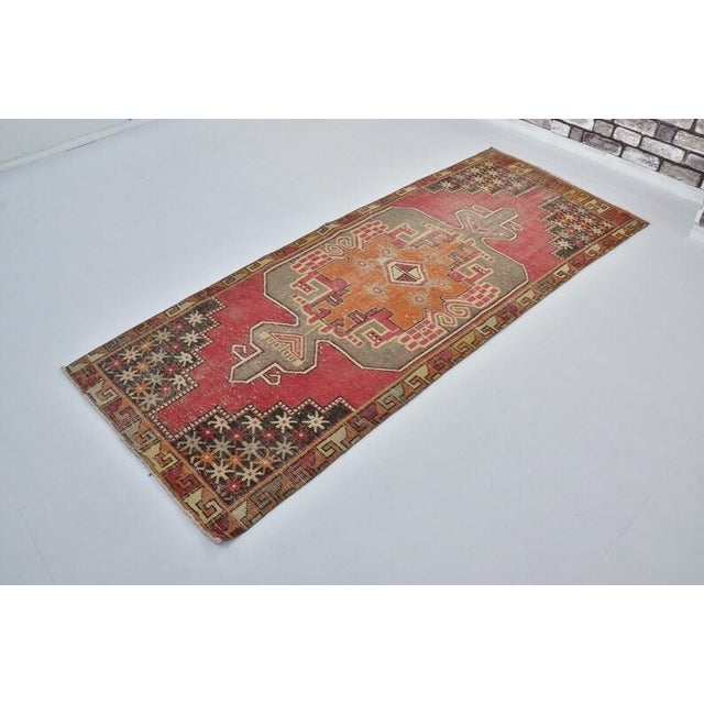 1950s Oushak Vintage Handknotted Carpet For Sale - Image 5 of 10