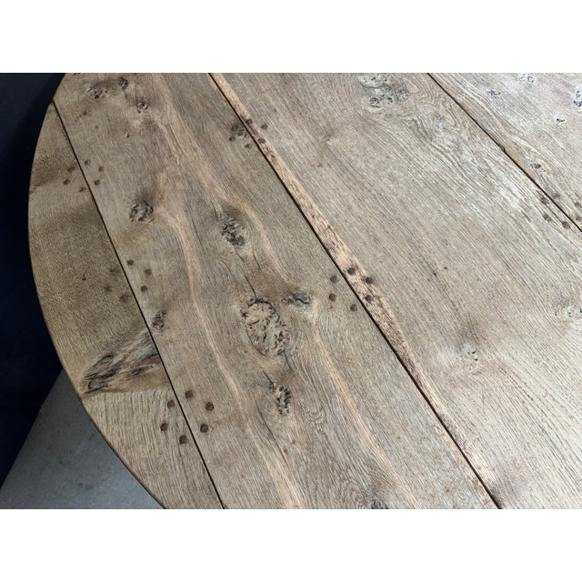 Large Round Bleached Oak Farmhouse Dining Table, 1925 For Sale - Image 11 of 16