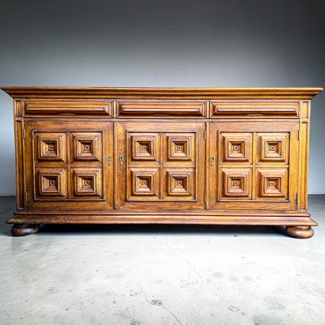 Mid-Century Modern Vintage Spanish Brutalist Sideboard in Oak, 1960s For Sale - Image 3 of 11