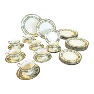 1970s English Aynsley Dinner Service Set, Henley Pattern, 38 Pieces