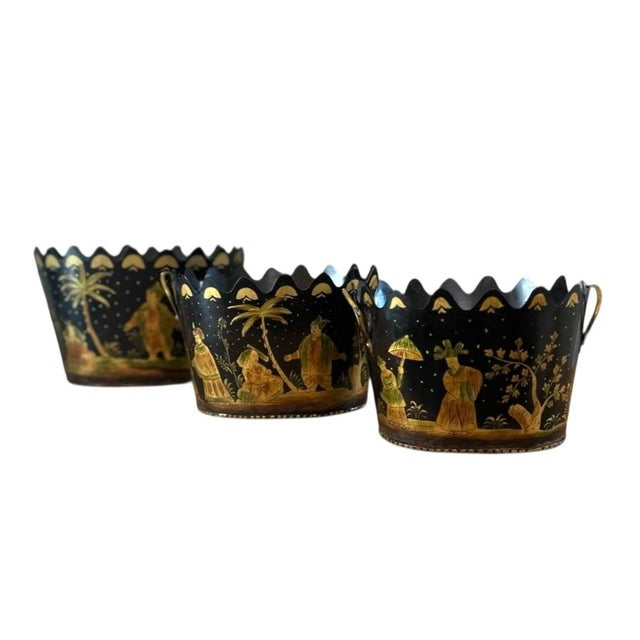 Chinoiserie Vintage Tole Chinoiserie Hand-Painted Nesting Cache Pot / Cachepot / Jardinière / Planter, a Set of 3 by Sarreid LTD For Sale - Image 3 of 8