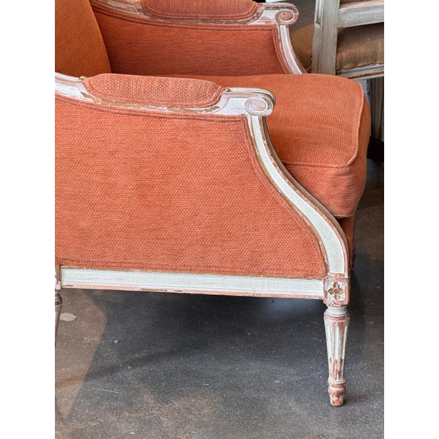 Mid 20th Century French Bergère With Painted Frame and Rust Upholstery For Sale - Image 6 of 12