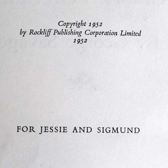 Vintage 18th Century English Porcelain by George Savage Book For Sale - Image 9 of 10