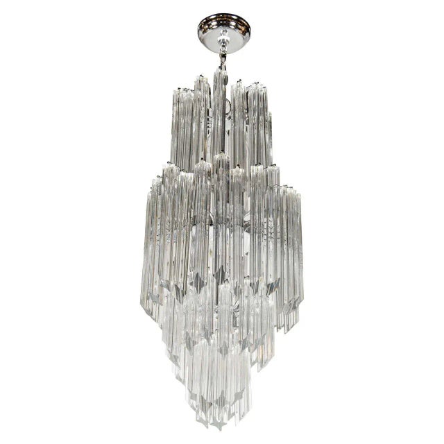 Mid-Century Modernist Skyscraper Form, Four-Tier Cut Triedre Camer Chandelier For Sale In New York - Image 6 of 6