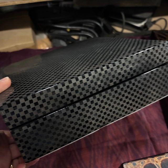 Contemporary Checkerboard Lacquer Box 9x9x2.5 For Sale - Image 3 of 11