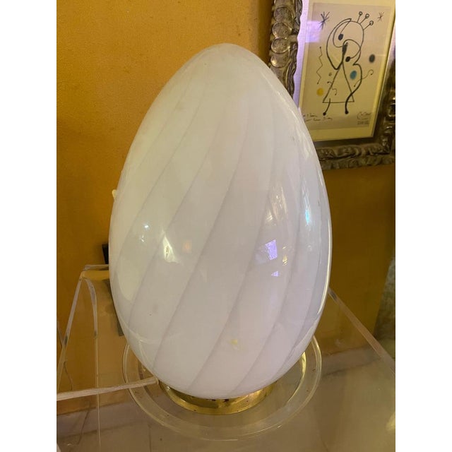 Superb vetri egg table lamp murano glass . The design and the quality of the glass make this piece the best of the italian...