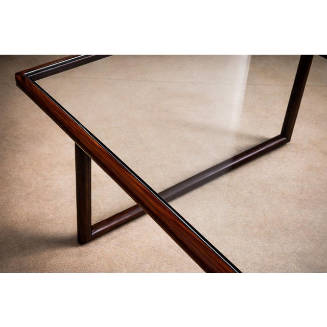 Joaquim Tenreiro Brazilian Modern Coffee Table in Rosewood & Glass, Joaquim Tenreiro, 1960s — Lot 750B For Sale - Image 4 of 15