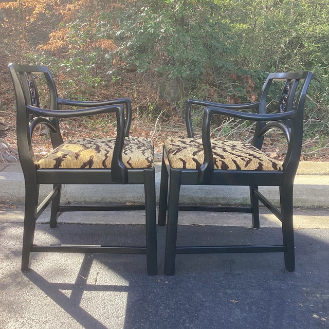 1950s Set of Six Black Lacquered Michael Taylor for Baker Attributed Dining Chairs in Kravet Tiger Eye For Sale In Atlanta - Image 6 of 10