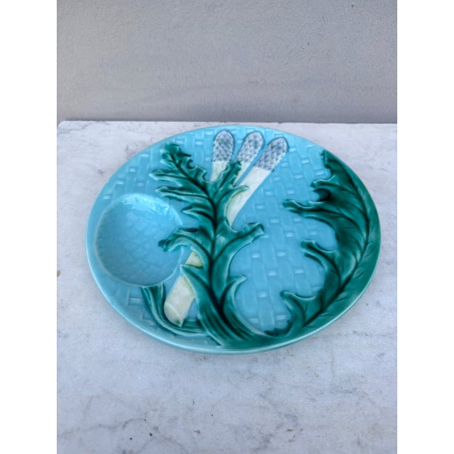 Majolica Asparagus Plate Clairefontaine, circa 1880.