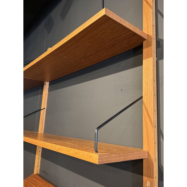 Brown Vintage Wall System in Rosewood by Poul Cadovius for Cado For Sale - Image 8 of 16