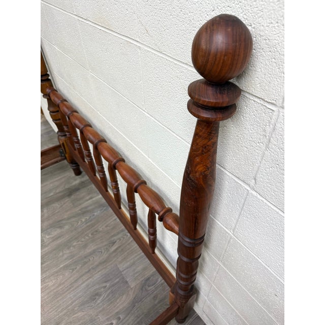 Vintage Full Size Jenny Lind Cannonball Finial Spindle or Spool Bed For Sale - Image 11 of 17
