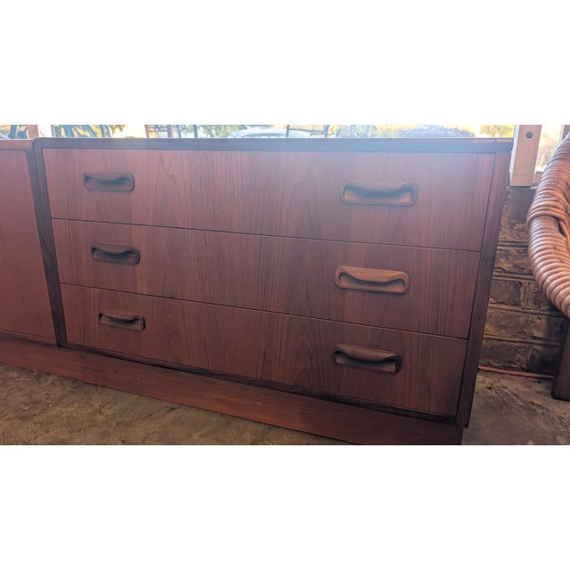 1970s G Plan Teak Nightstand Pair For Sale - Image 11 of 13
