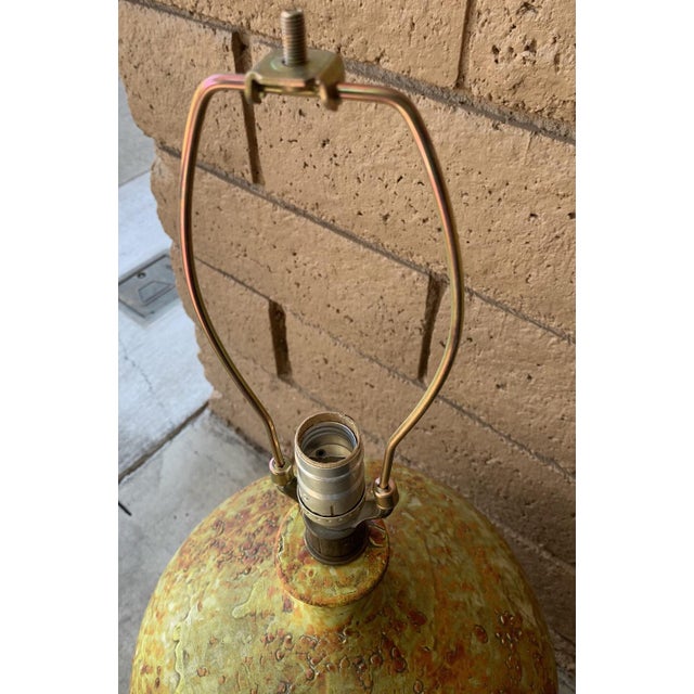 Mid-Century Modern Pottery Lamp For Sale - Image 4 of 8