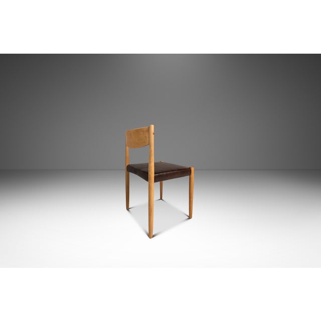 1970s Restored Mid-Century Danish Modern Side / Dining Chair in Oak & Leather by Poul Volther for Frem Røjle, Denmark, C. 1970s For Sale - Image 5 of 18