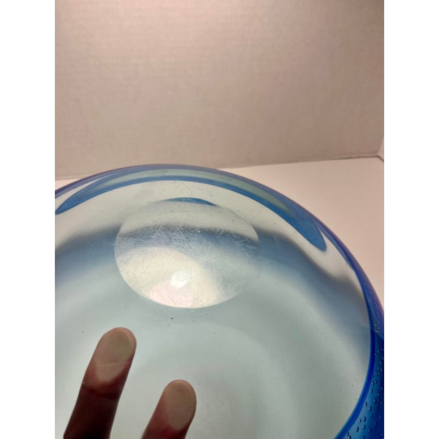 1960s Mid-Century Modern Vintage Murano Italy Hand Blown Bubble Glass Platter Bowl For Sale - Image 5 of 7