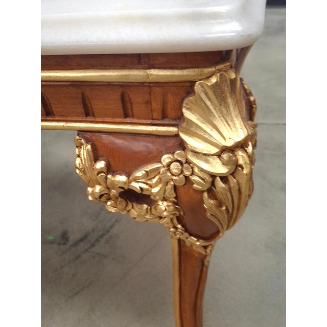 Late 20th Century Meroni Francesco Louis XV Style Partial Gilt Mahogany and Marble Top Cocktail Table For Sale - Image 14 of 14