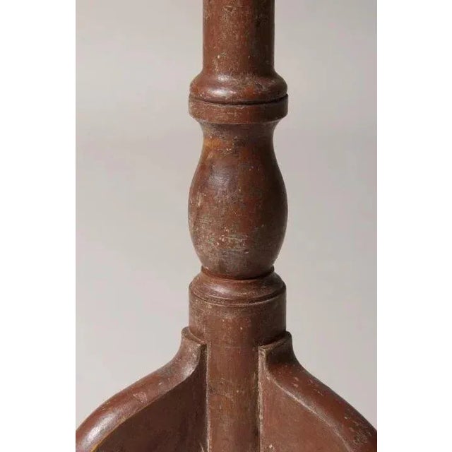 18th Century Late 18th Century American Federal Paint Decorated Octagonal Side Table or Candlestand For Sale - Image 5 of 10