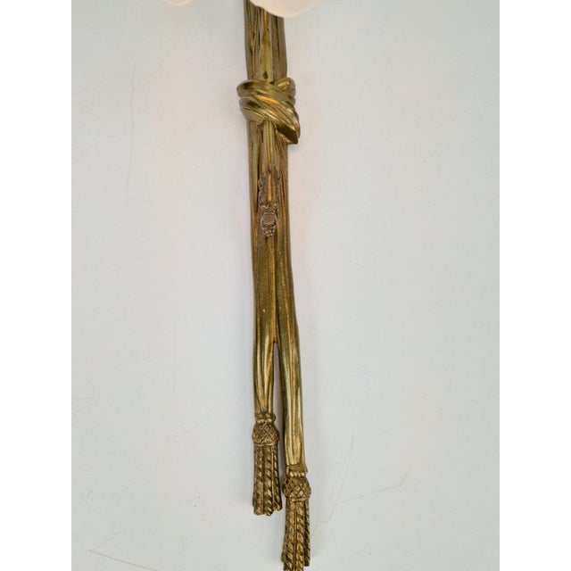Metal Art Noveau Brass Wall Sconce Light with Flowers and Ribbons, France, 1930s For Sale - Image 7 of 18