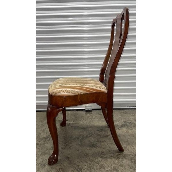 Traditional Late 20th Century Solid Mahogany Traditional Style Splat Back Dining Side Chair For Sale - Image 3 of 10