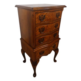 Walnut Chest of Drawers Cabriole Legs Shell Serpentine 1930s Postage Available For Sale