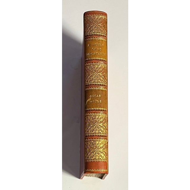 English Fine Red Leather Binding - A Woman of No Importance - A Play by Oscar Wilde, London 1908 For Sale - Image 3 of 12