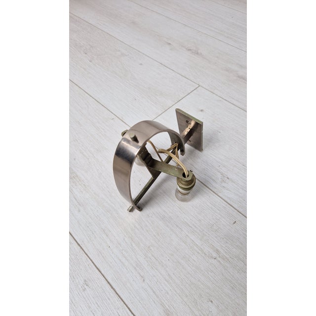Lambda Wall Lamp in Nickel-Plated Brass with Pressed Glass Diffusers by Vico Magistretti for Artemide, 1960s For Sale - Image 10 of 17