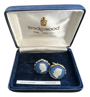 Limited Edition Vintage Royal British “Wedgwood” Gold Plated Cufflinks In Origin