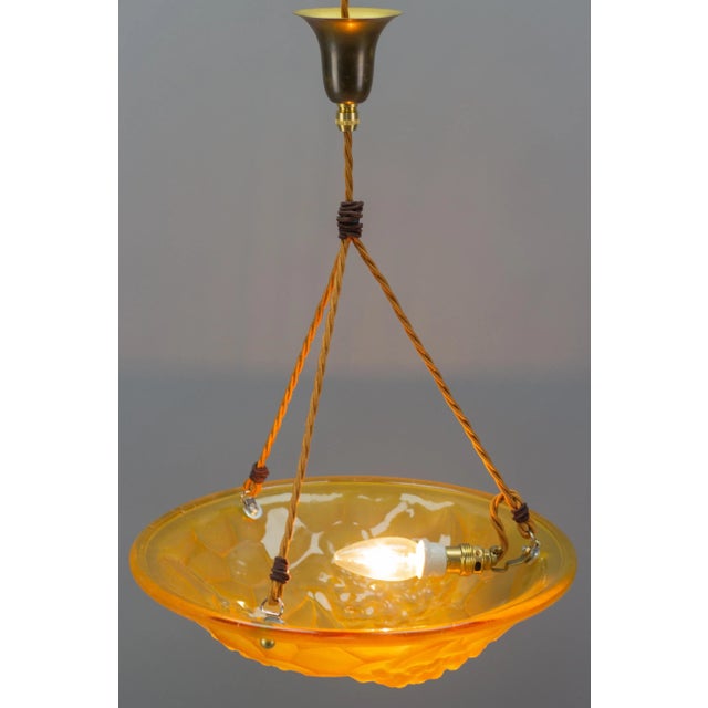 French Art Deco Frosted Amber Colored Pendant Light from ROS, 1930s For Sale - Image 17 of 18