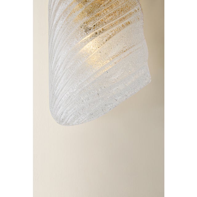 Mitzi Shelley 5.75 in. 2 Light Wall Sconce in Vintage Gold Leaf Finish For Sale In New York - Image 6 of 10