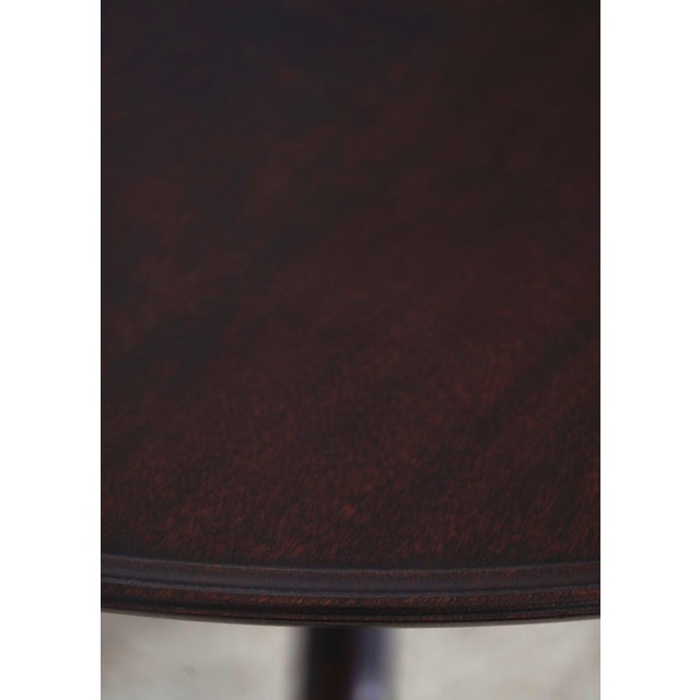 Stickley Williamsburg Cw-70 Mahogany Rococo Tilt Top Table For Sale - Image 9 of 18